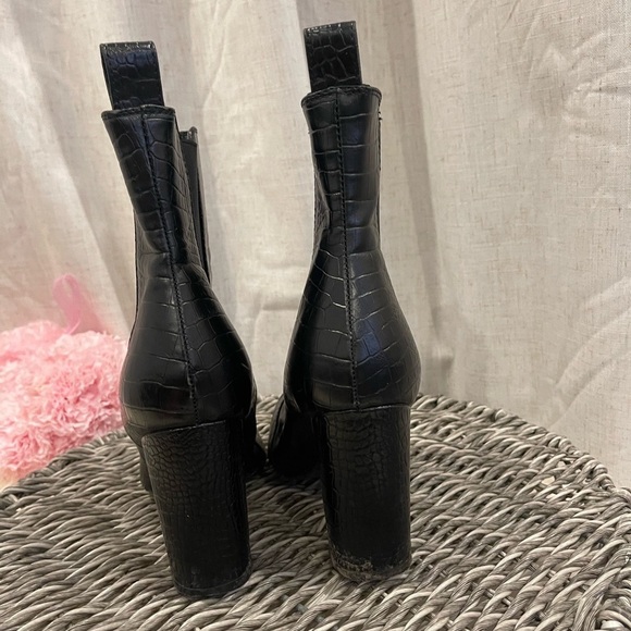 Billini Boots size 7 - Picture 2 of 8